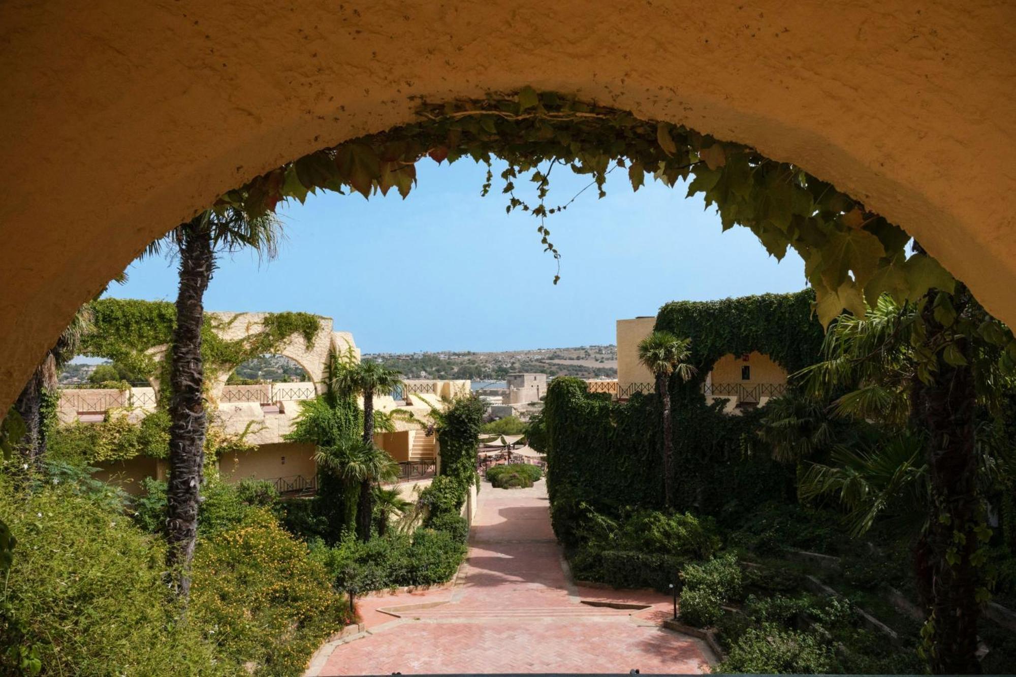 Mangia'S Brucoli, Sicily, Autograph Collection Hotell Exteriör bild